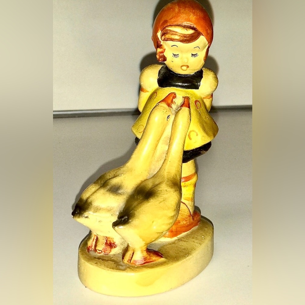 Vintage Mid Century Antique Ceramic S L Creations HUMMEL GOOSE GIRL Figurine